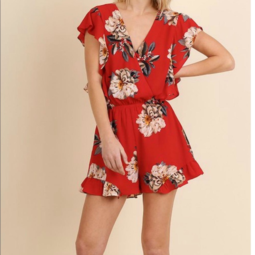Umgee Red Floral Ruffle Romper SZ S